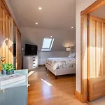 4 Bedroom Overlooking The Sea In Connemara Σπίτι διακοπών