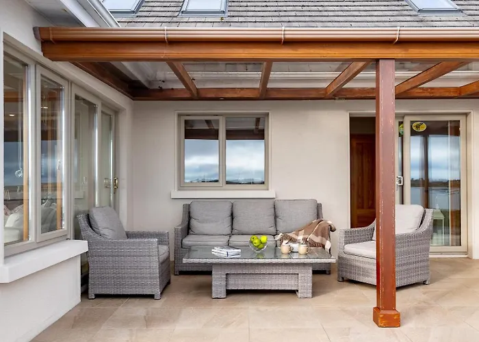 4 Bedroom Overlooking The Sea In Connemara Σπίτι διακοπών
