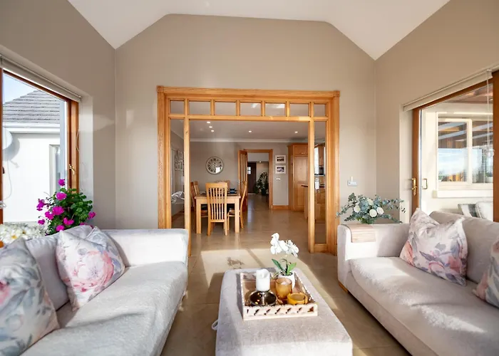 4 Bedroom Overlooking The Sea In Connemara Σπίτι διακοπών