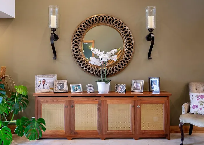 Σπίτι διακοπών 4 Bedroom Overlooking The Sea In Connemara *